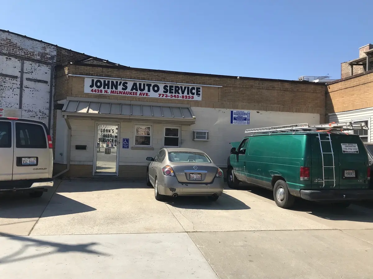 4428 N Milwaukee AVE, Chicago, IL 60630