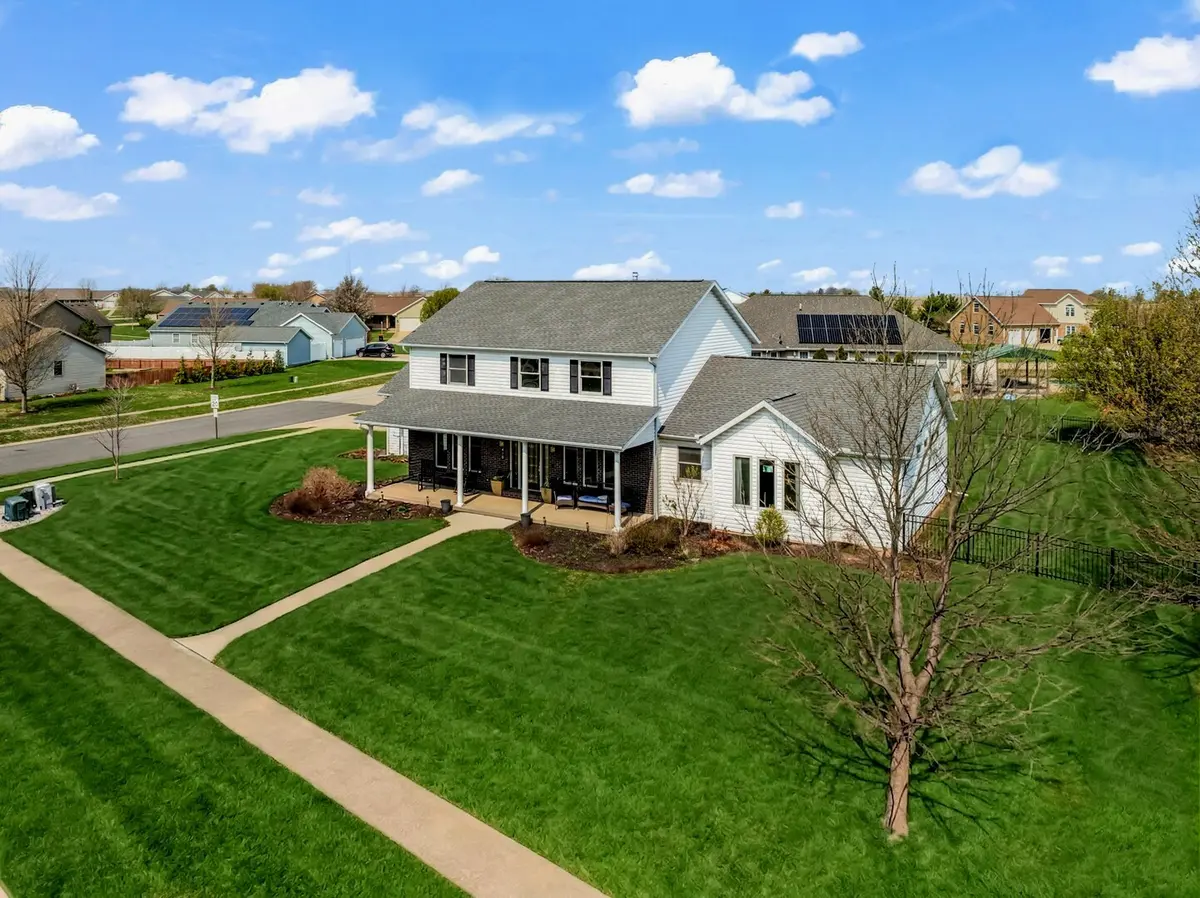 410 W Sangamon ST, Fisher, IL 61843
