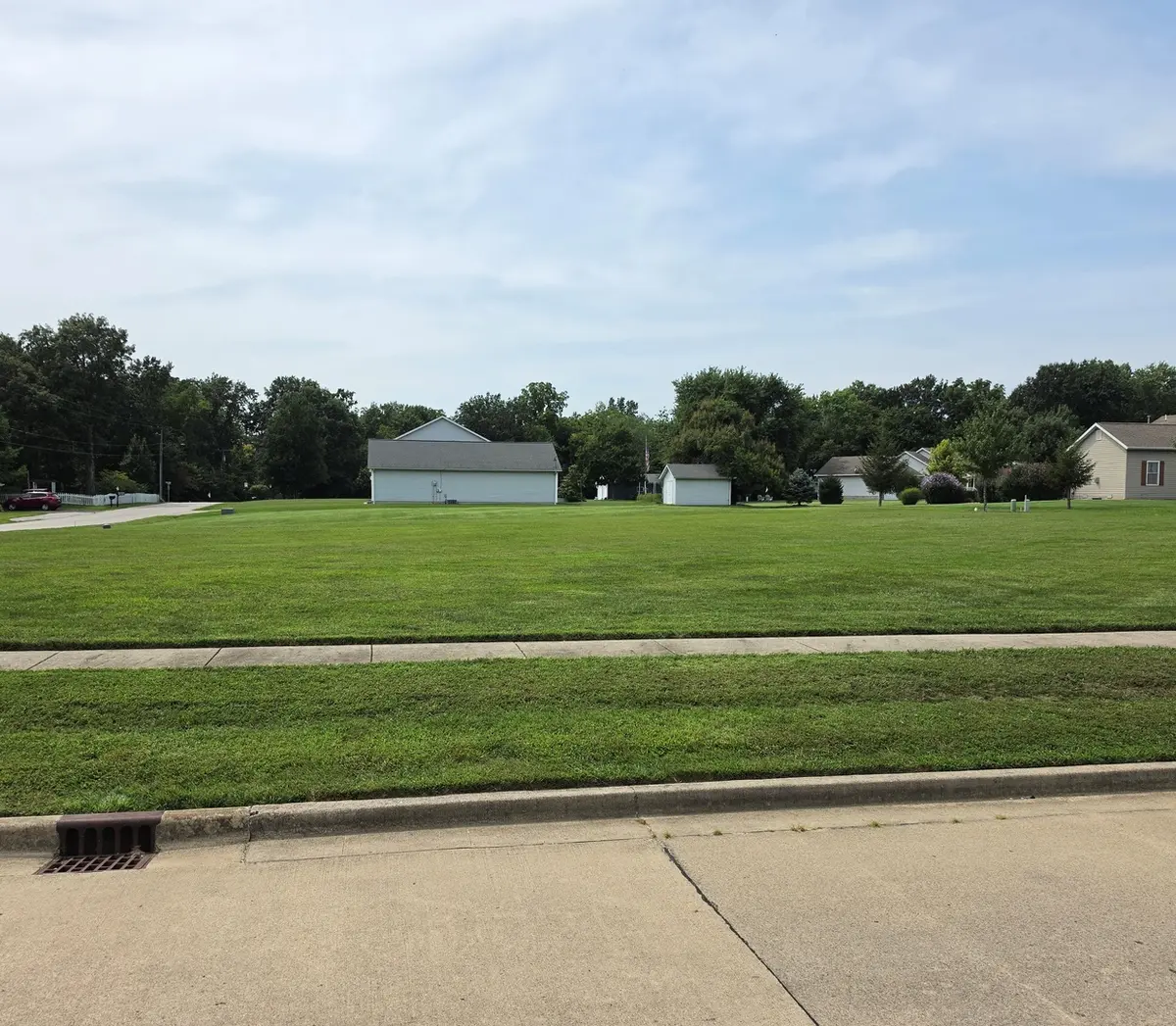 1 North Pointe Dr. N North Pointe DR, Salem, IL 62881