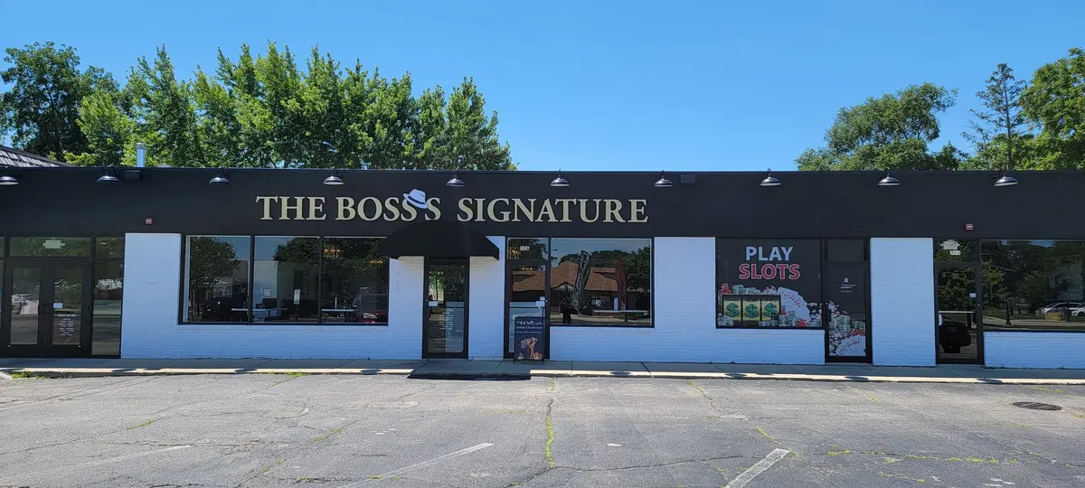 318 S Main ST, Bartlett, IL 60103