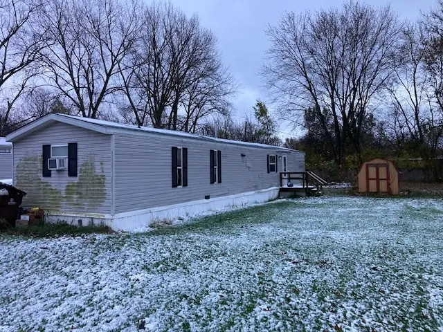 765 Elmo CT, Godley, IL 60407