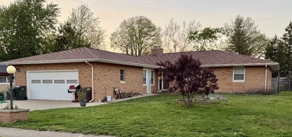 1402 E Mumford DR, Urbana, IL 61801