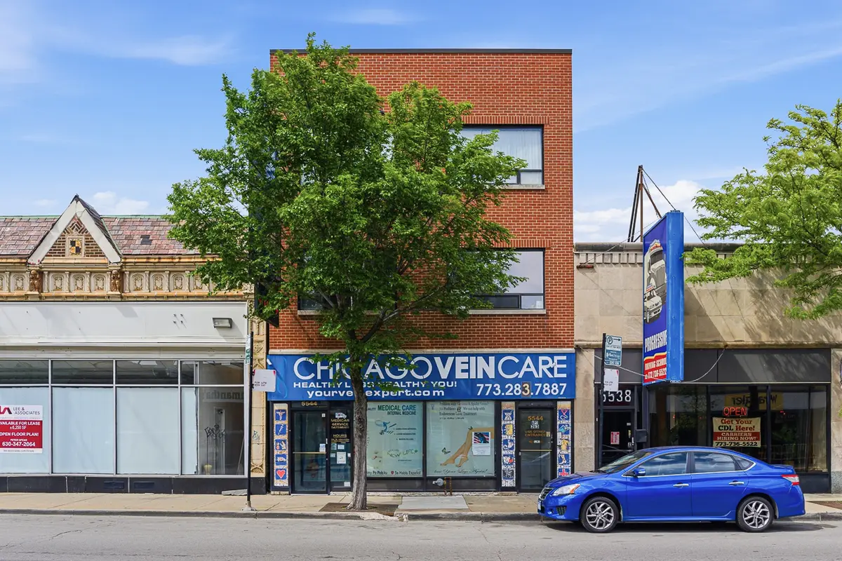 5544 W Belmont AVE, Chicago, IL 60641