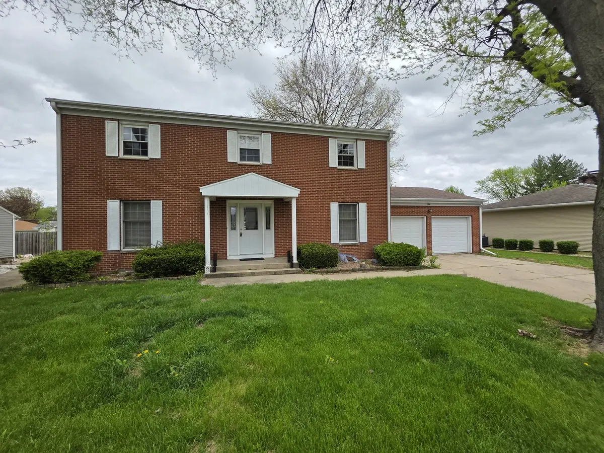 1706 16th AVE, Sterling, IL 61081