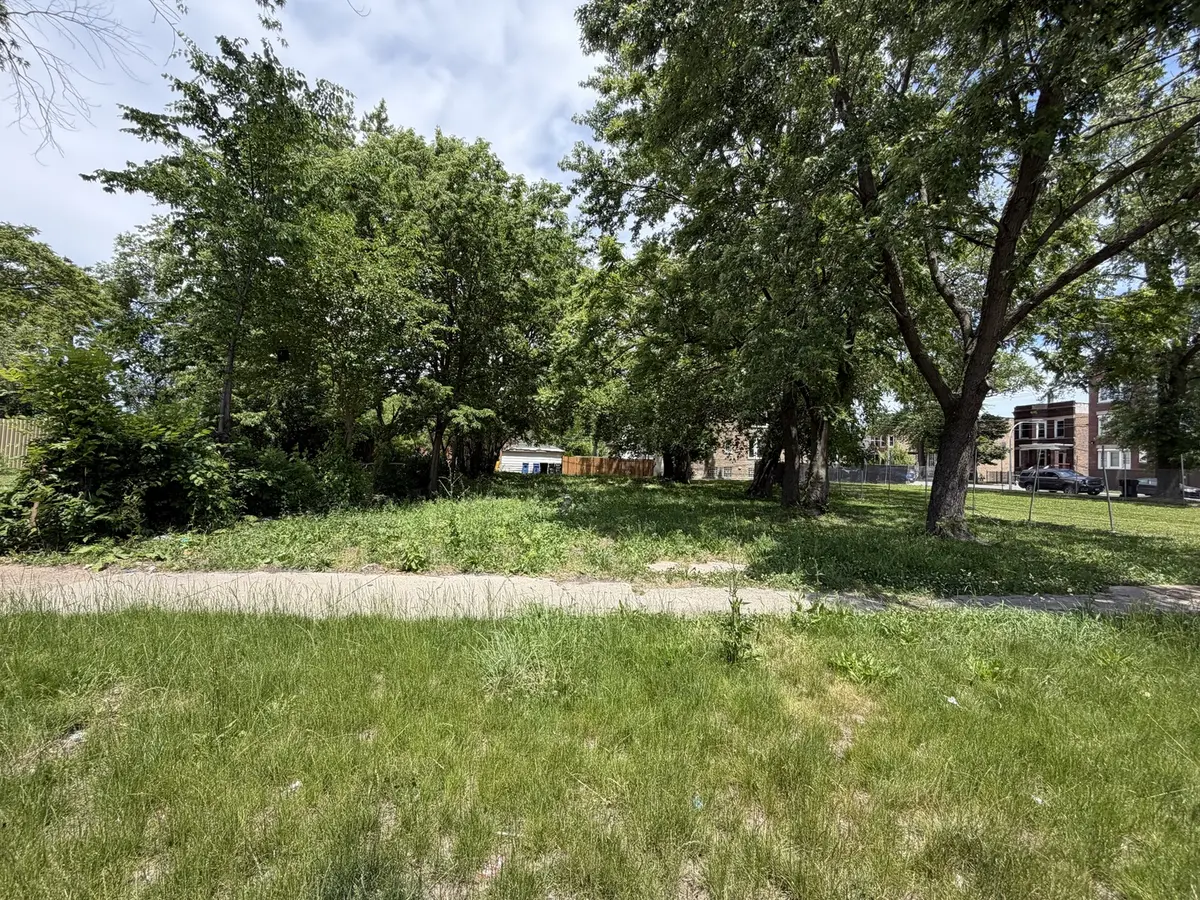 1540 W 62nd ST, Chicago, IL 60636