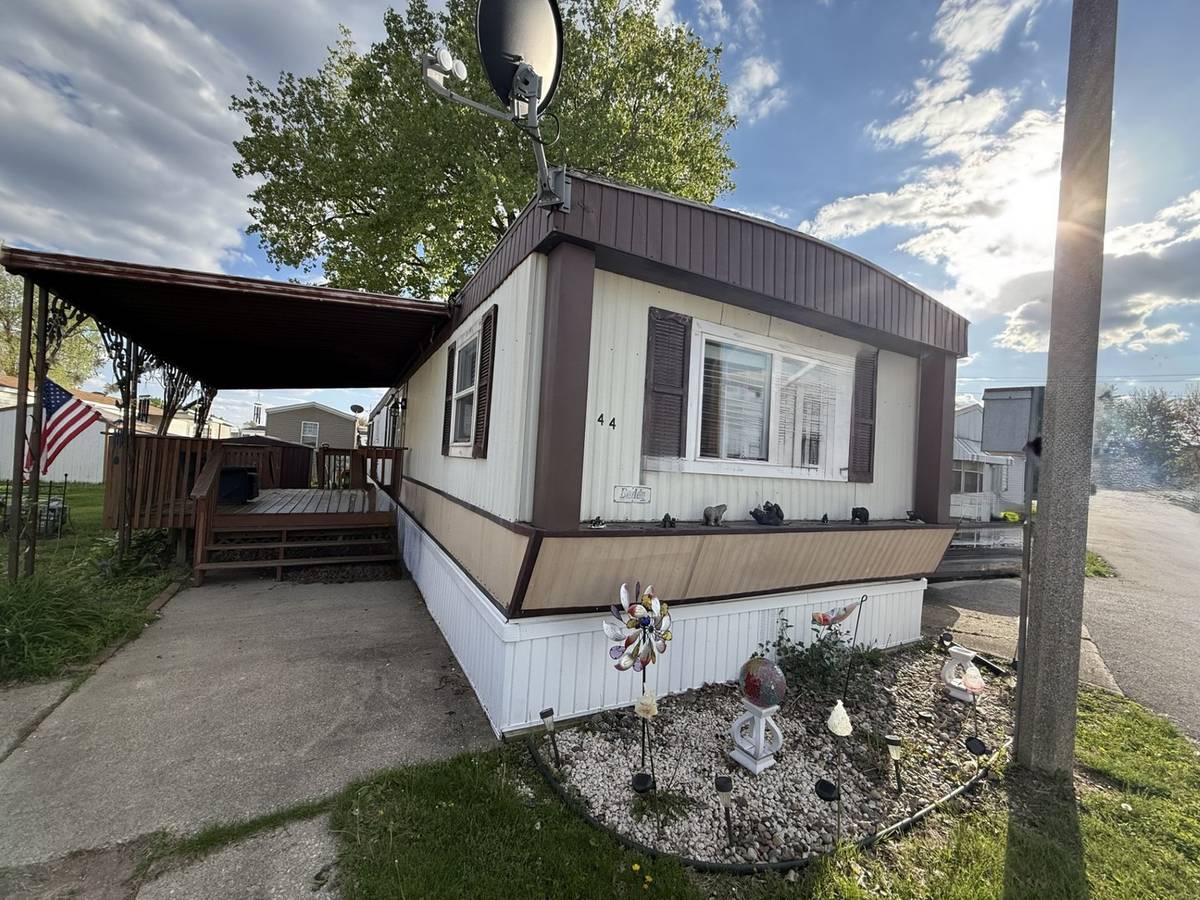 2705 St Vincents AVE #44, Lasalle, IL 61301