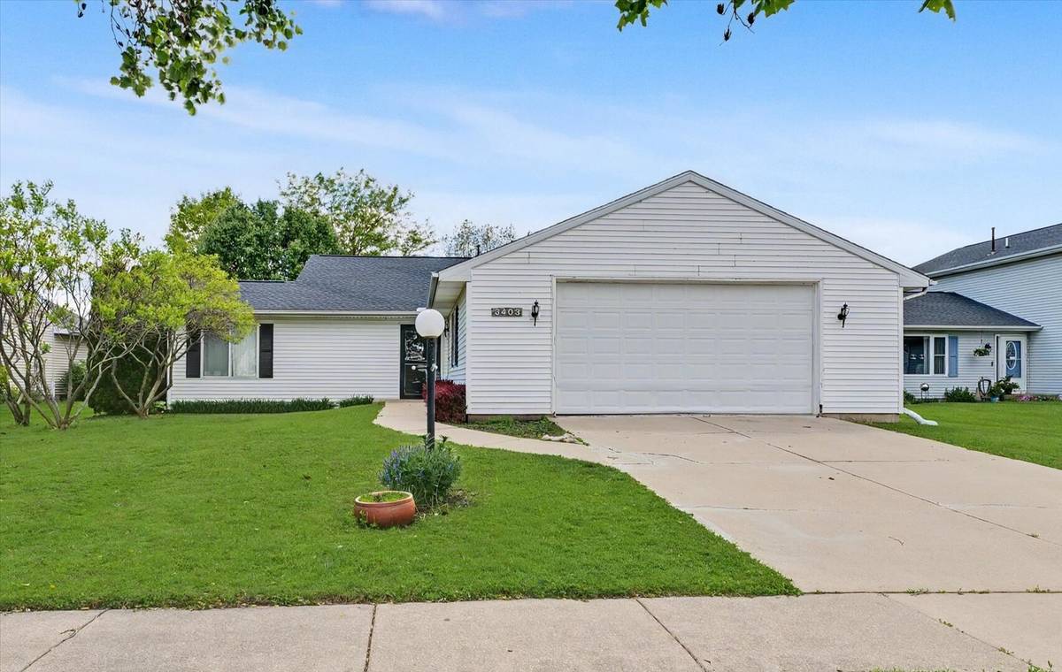 3403 Timberline DR, Champaign, IL 61822