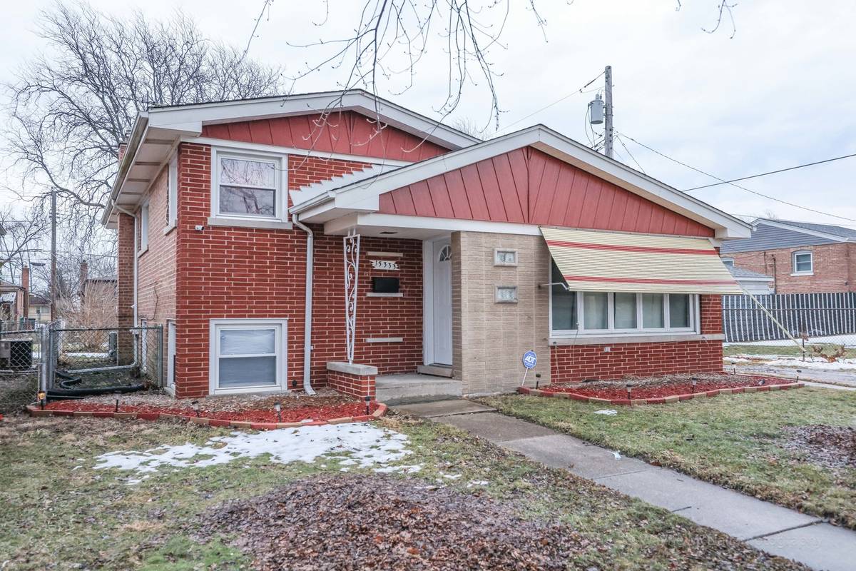 15333 Grant ST, Dolton, IL 60419