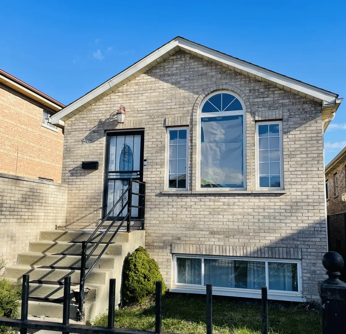 8425 S Marshfield AVE, Chicago, IL 60620