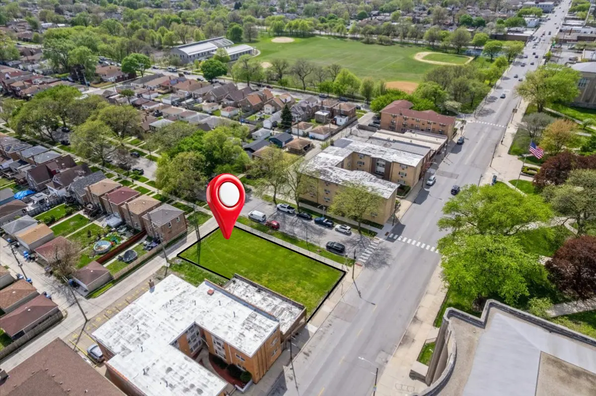 2135 E 87th ST, Chicago, IL 60617