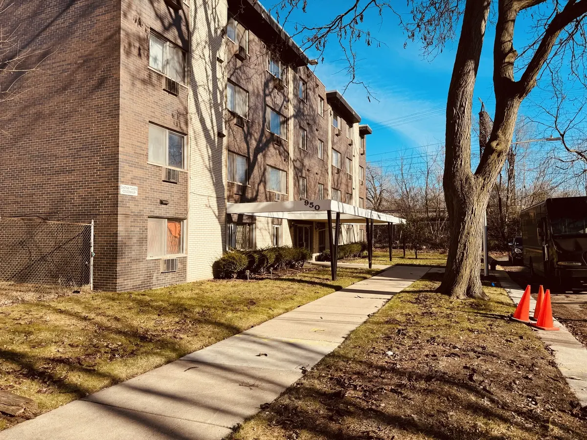 950 E 86th ST #105, Chicago, IL 60619