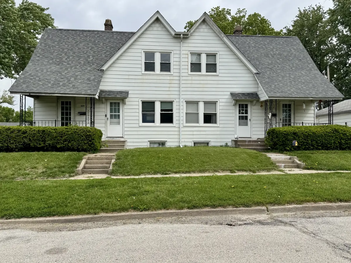 625 25th AVE #625, East Moline, IL 61244