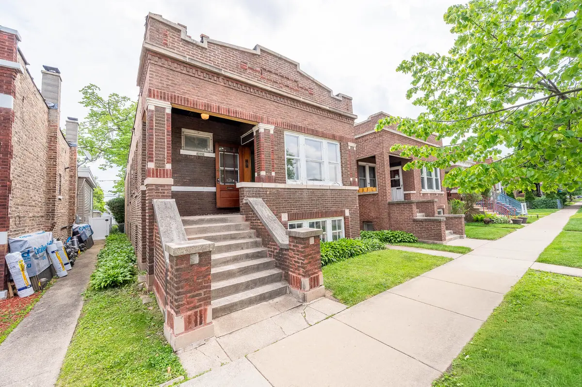 2323 Highland AVE, Berwyn, IL 60402
