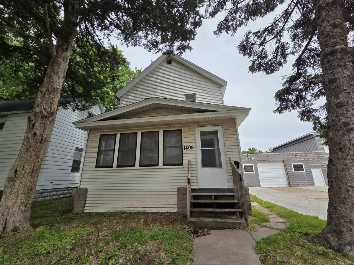 1405 25th ST, Rock Island, IL 61201