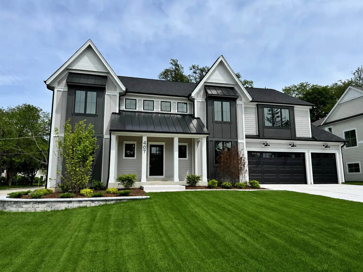 407 S Pine AVE, Arlington Heights, IL 60005
