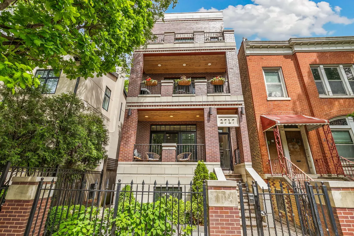 2717 N Racine AVE #1, Chicago, IL 60614