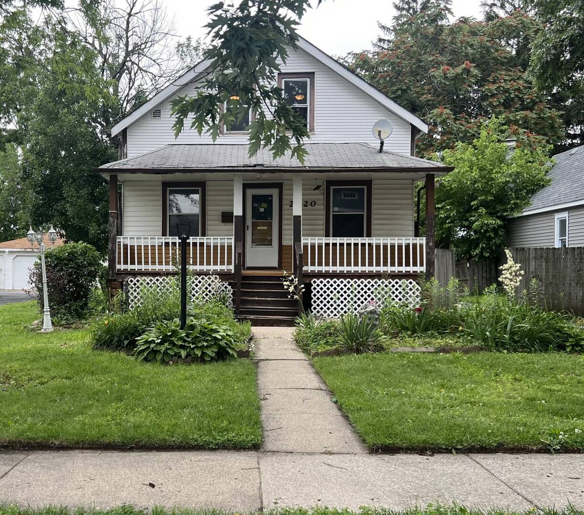 2520 183rd ST, Lansing, IL 60438