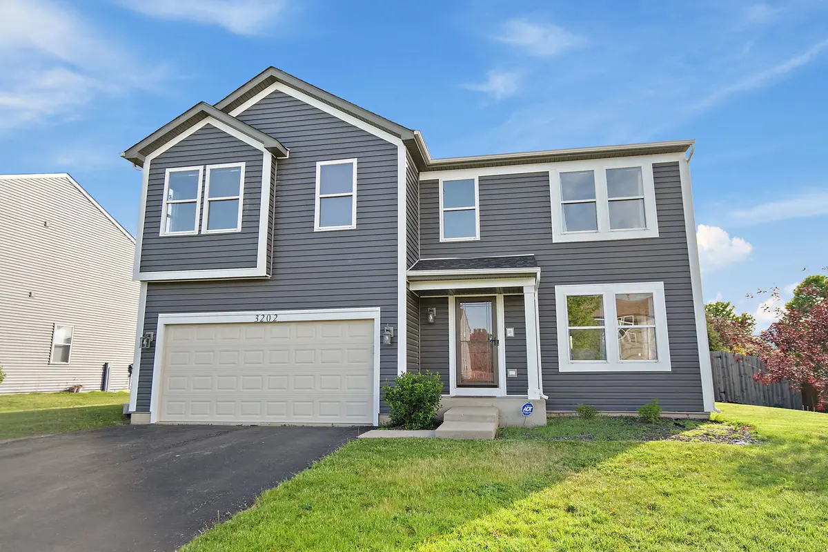 3202 Brookside WAY, Wonder Lake, IL 60097
