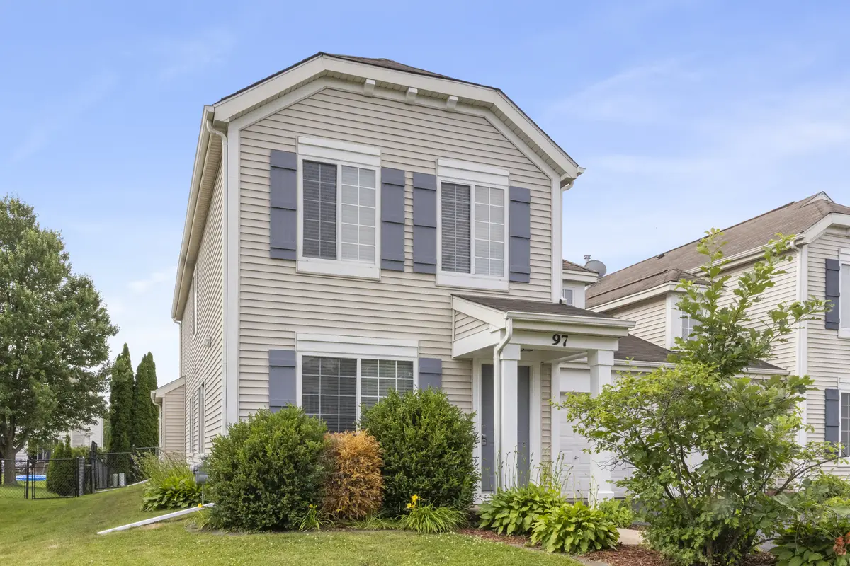 97 W Amberley DR, Round Lake, IL 60073
