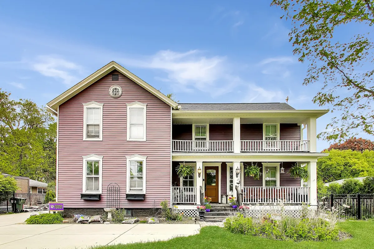 310 W KIRCHOFF RD, Arlington Heights, IL 60005