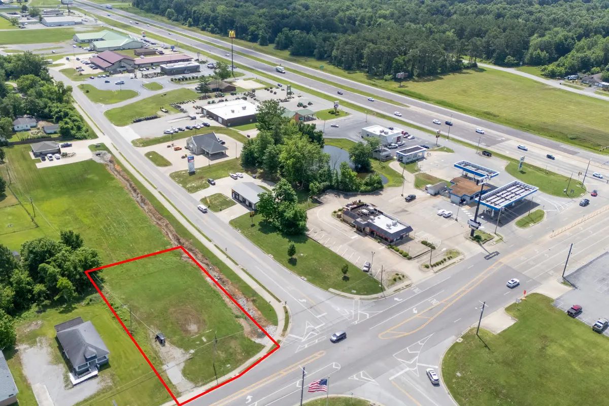 1300 S Division ST, Carterville, IL 62918
