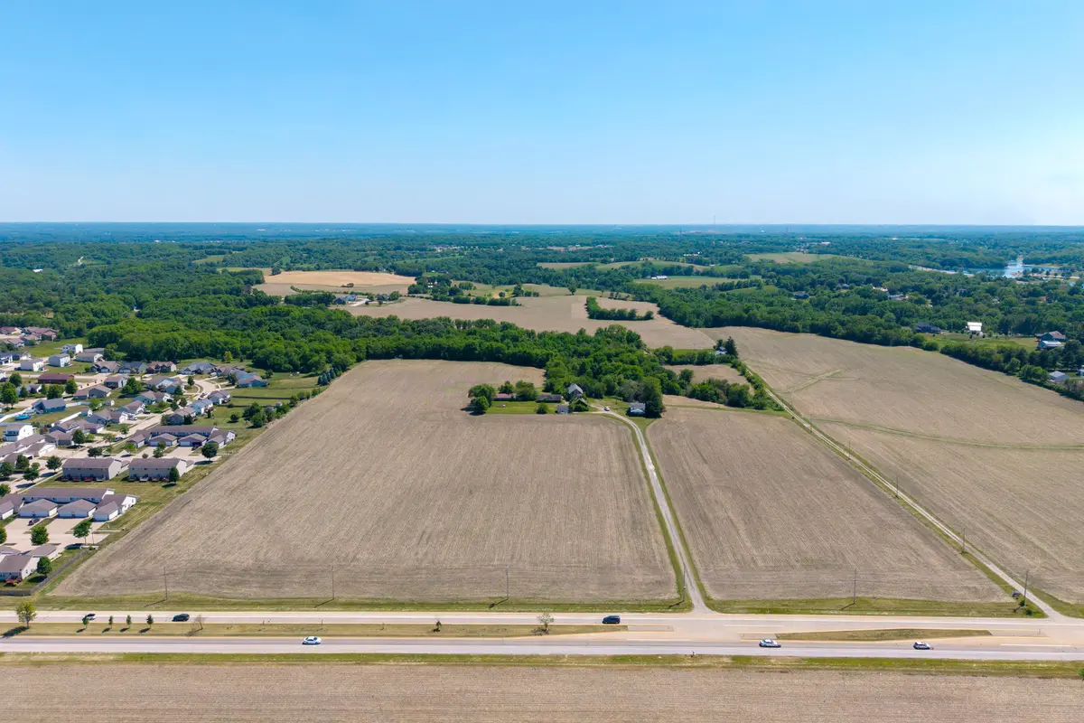 35.53 acres W Locust ST, Davenport, IA 52804