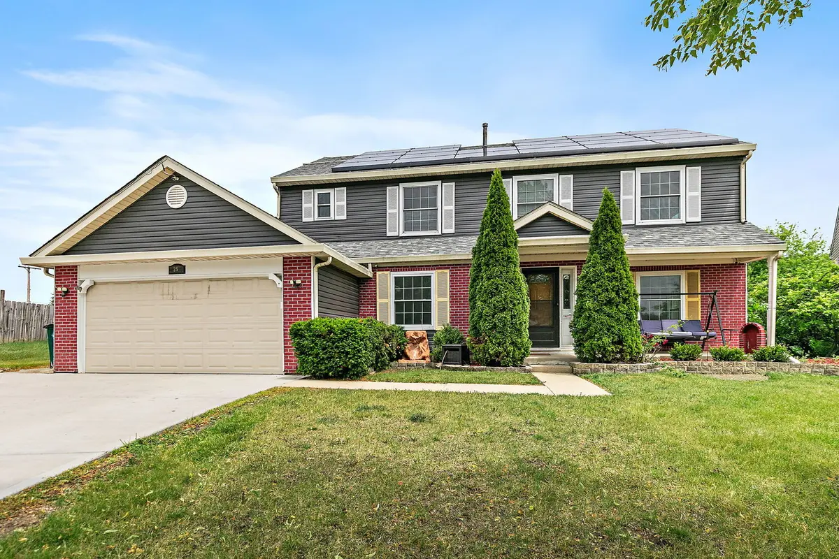 25 Magnolia DR, Streamwood, IL 60107