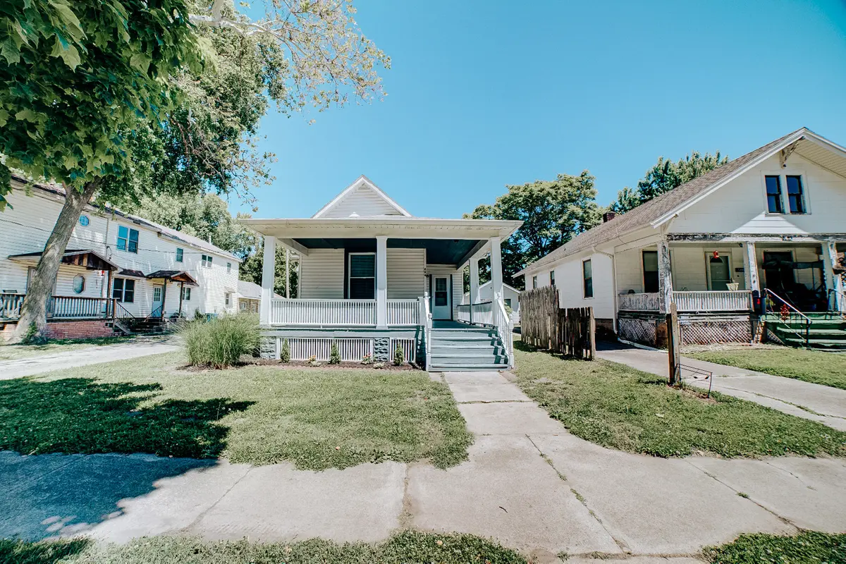 424 N 2nd ST, Watseka, IL 60970