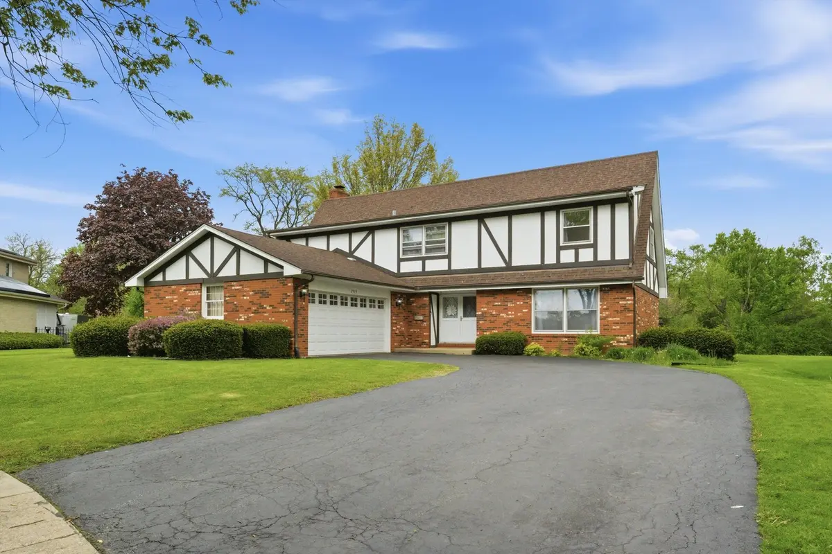 2919 Embassy Row, Flossmoor, IL 60422