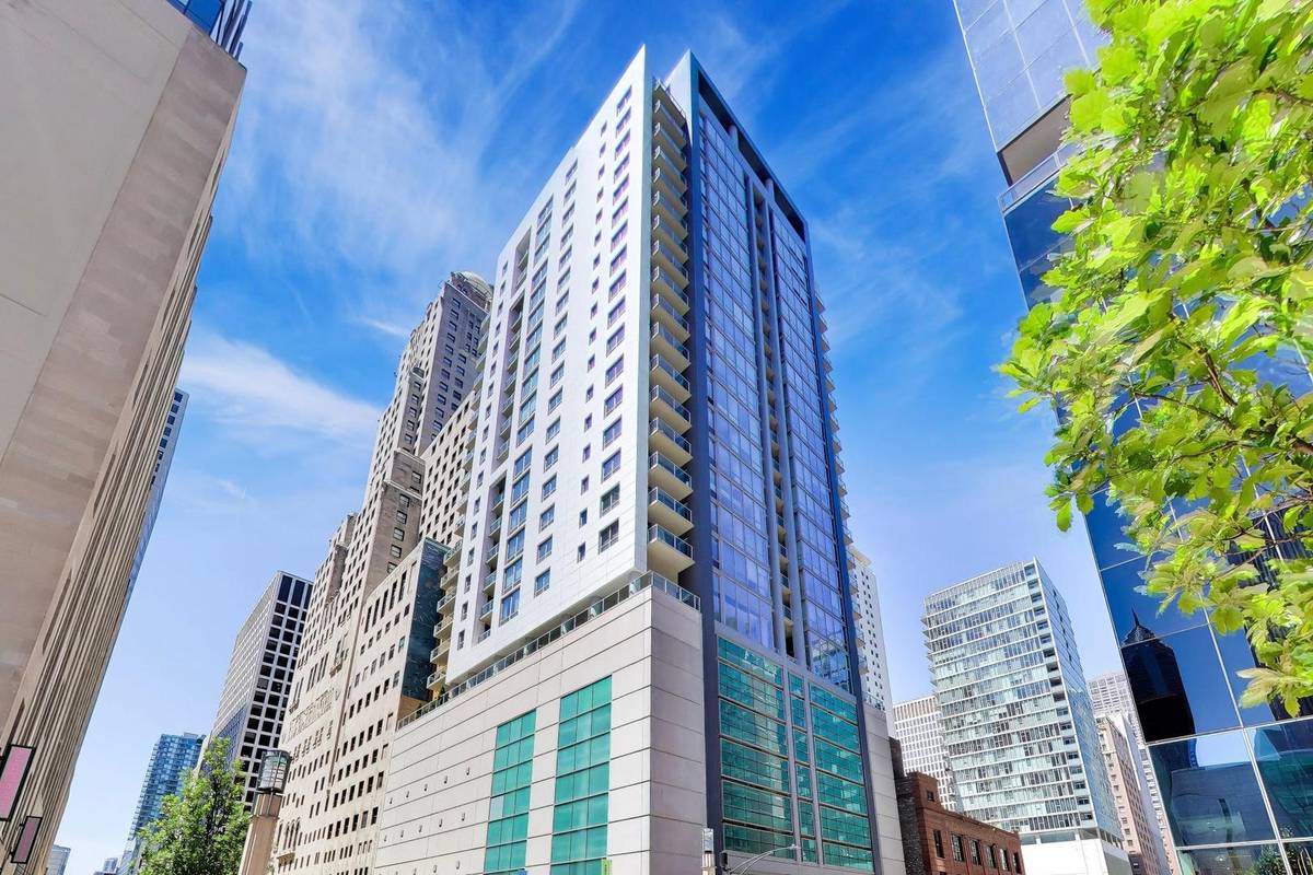160 E ILLINOIS ST #1007, Chicago, IL 60611
