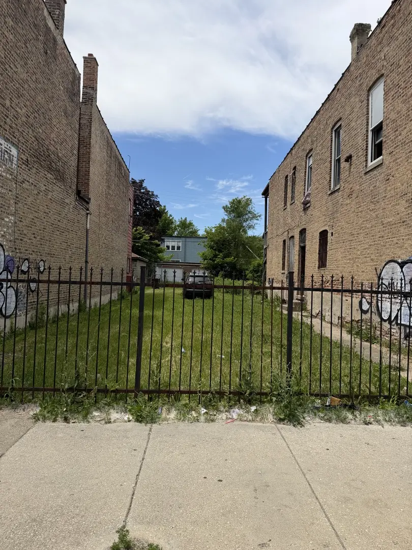 5540 S Racine AVE, Chicago, IL 60636