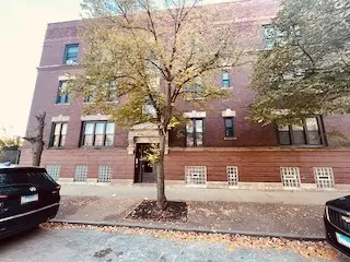 1409 E 61st PL #2, Chicago, IL 60637