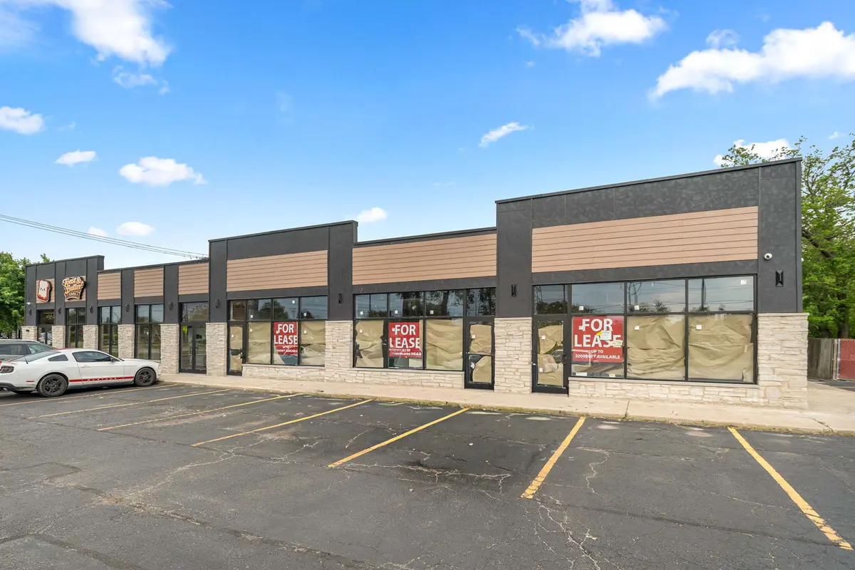10296 S 78th AVE #B, Palos Hills, IL 60465