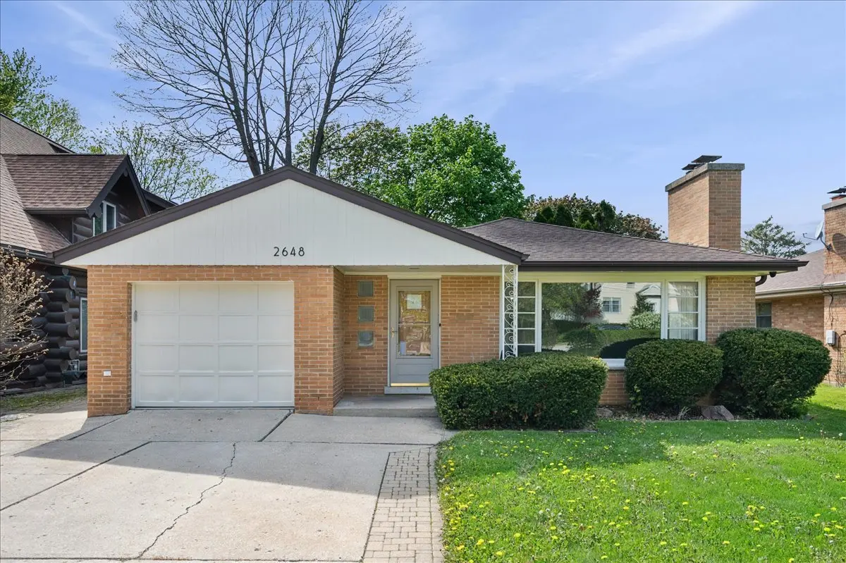2648 Western AVE, Highland Park, IL 60035