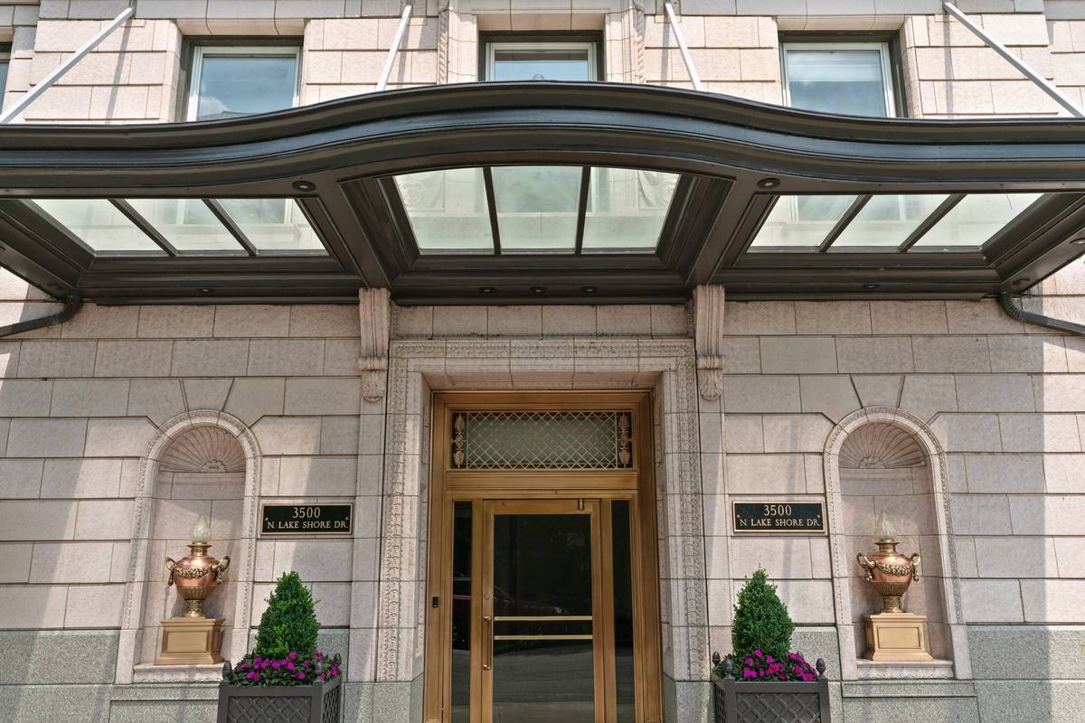3500 N Lake Shore DR #3C, Chicago, IL 60657