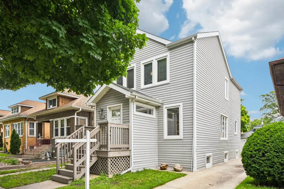 3531 Scoville AVE, Berwyn, IL 60402