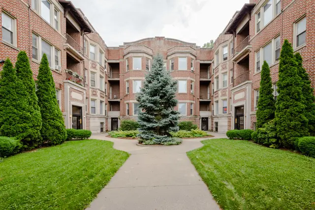 435 E Oakwood BLVD #31, Chicago, IL 60653