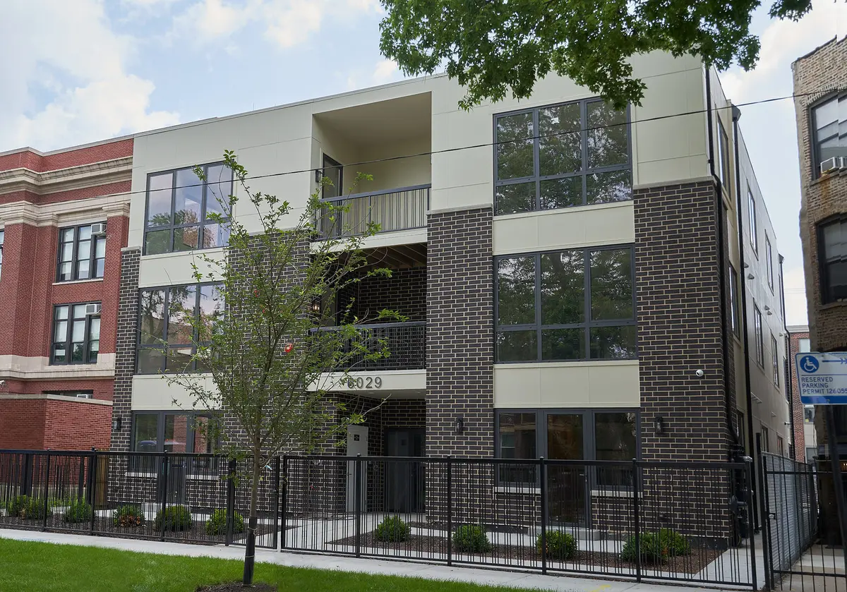 6029 S Champlain AVE #6, Chicago, IL 60637