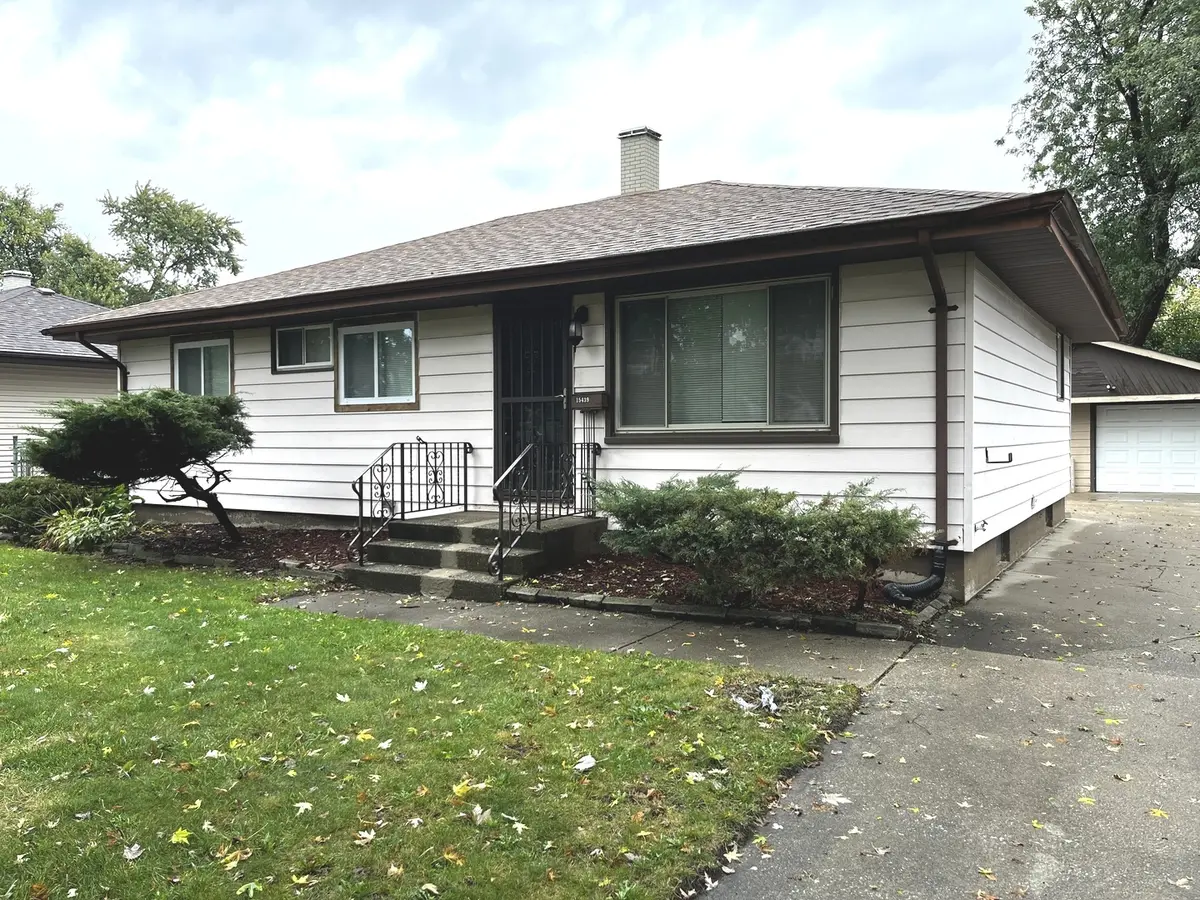 15439 Elm ST, South Holland, IL 60473