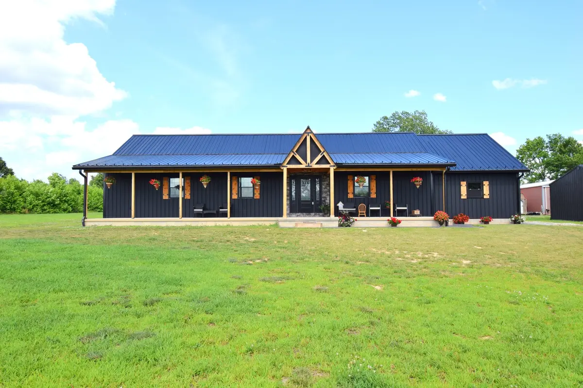 14824 N Tolle LN, Mt Vernon, IL 62864