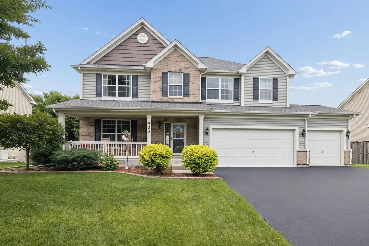 903 Foxview DR, Joliet, IL 60431