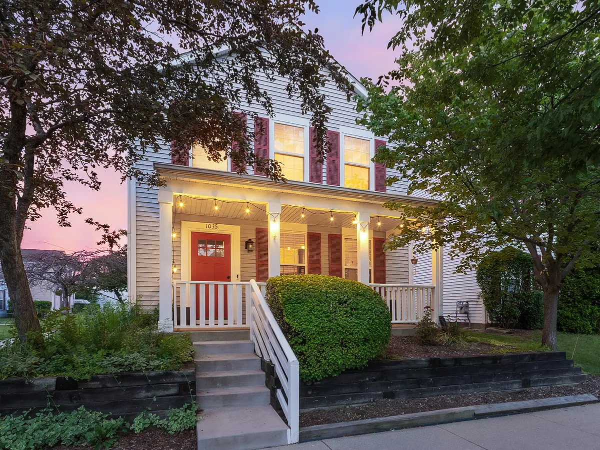 1035 Serendipity DR, Aurora, IL 60504