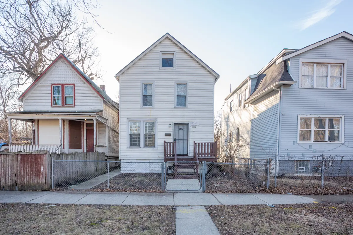 11634 S Princeton AVE, Chicago, IL 60628