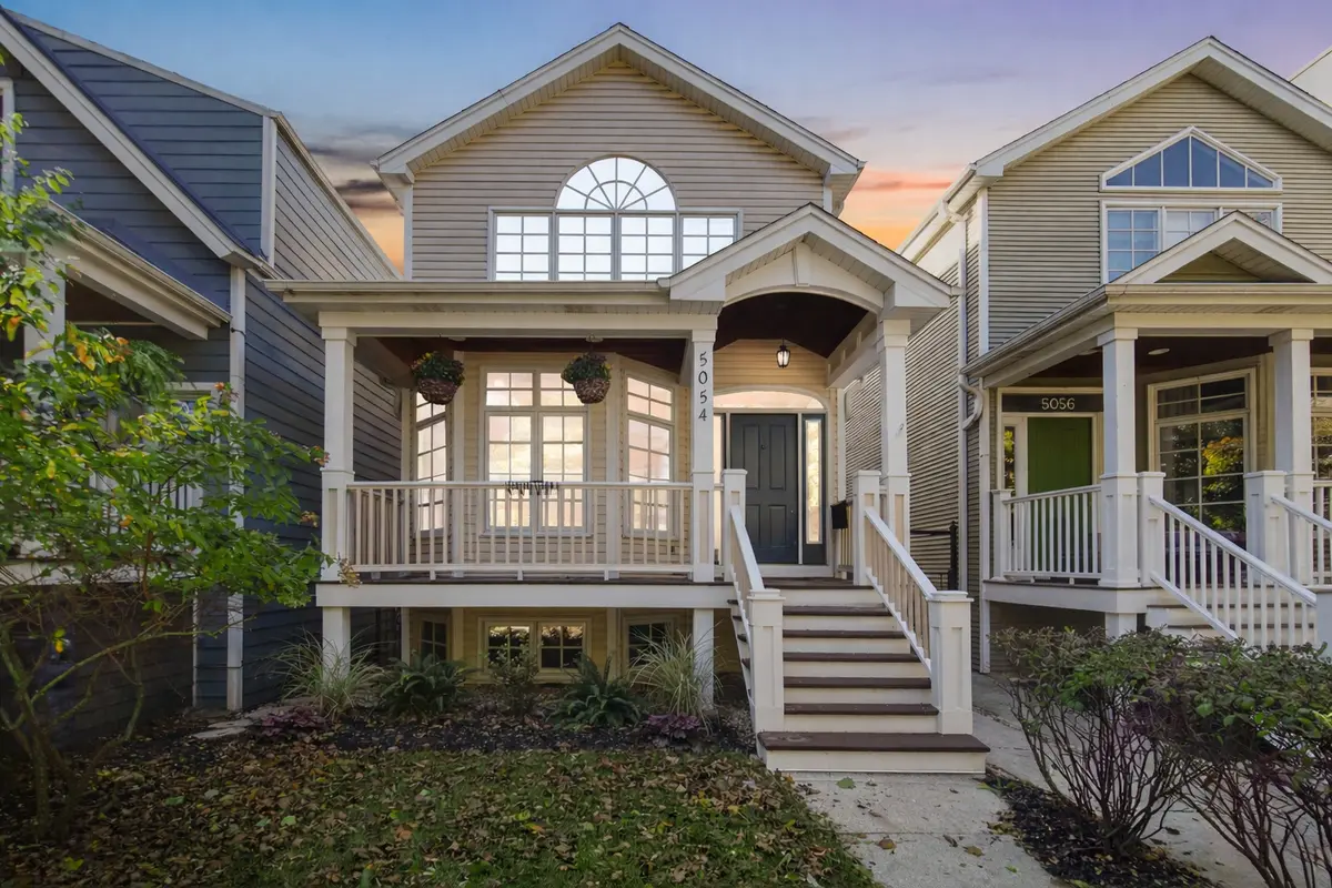 5054 N Claremont AVE, Chicago, IL 60625