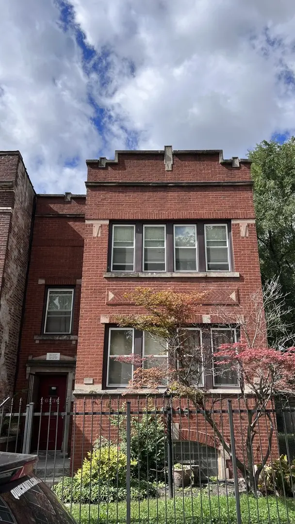6436 S Vernon AVE, Chicago, IL 60637