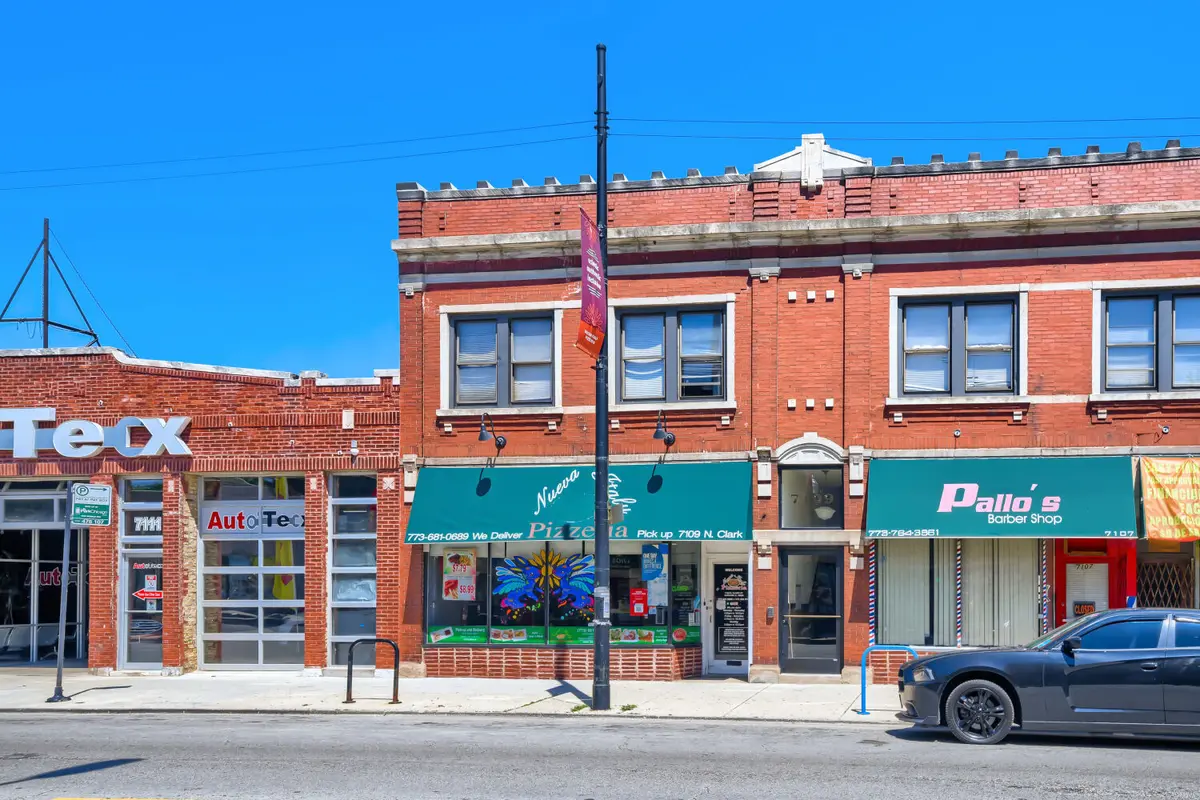 7109 N Clark ST, Chicago, IL 60626