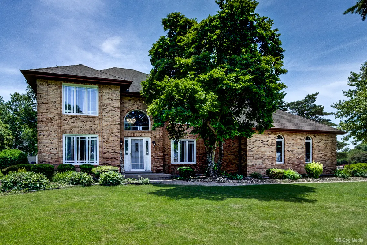13025 Silver Fox DR, Lemont, IL 60439