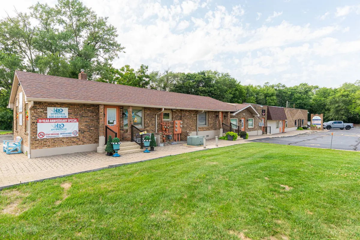 21016 S 80th AVE, Frankfort, IL 60423
