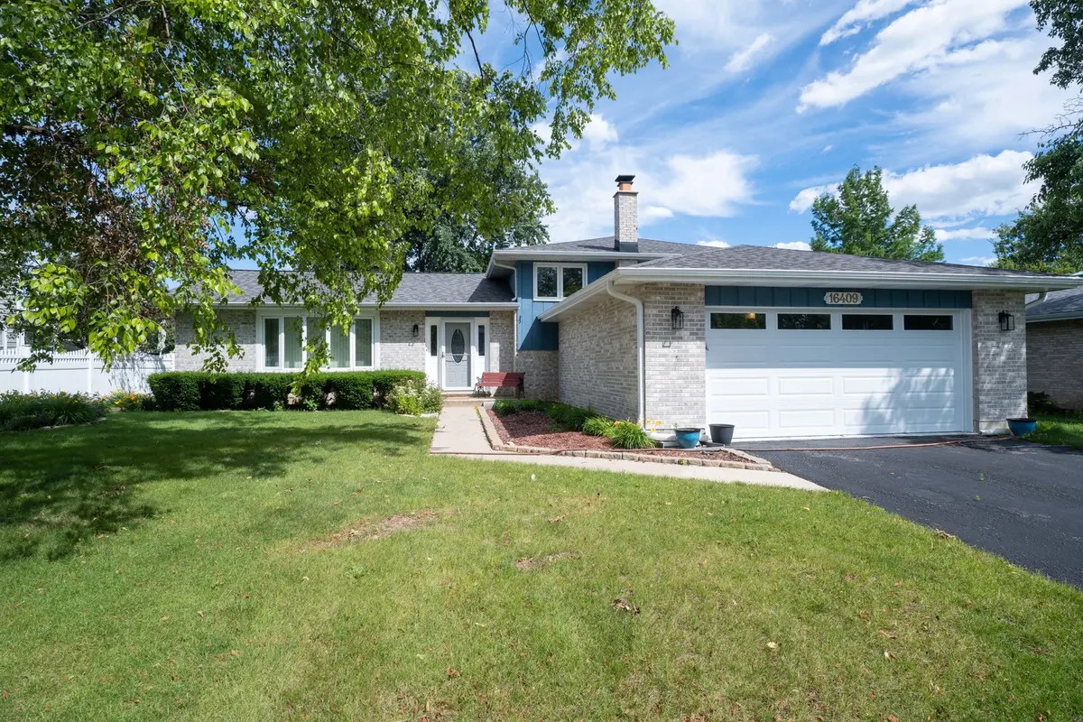 16409 Winding Creek RD, Plainfield, IL 60586