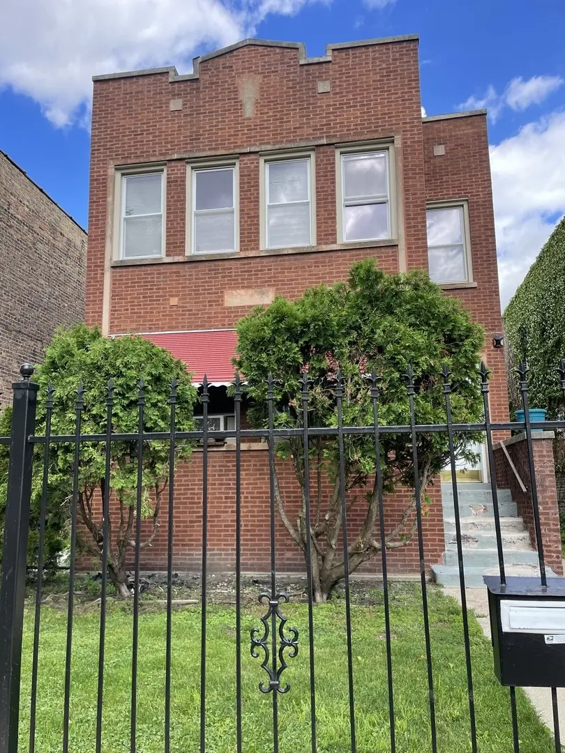 1755 N Meade AVE, Chicago, IL 60639